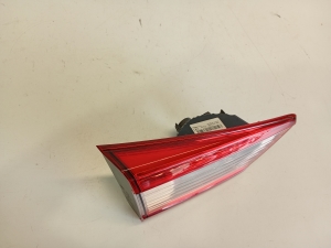 Subaru Impreza (2017–2026) Tail light on trunk lid 84251FL05B - 3