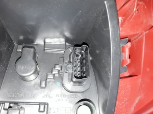 RENAULT Clio III (2005–2012) Tagumine nurgatuli 8200886944 - 2