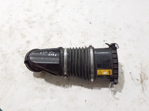 Mercedes Benz S-Class 223 (2020–2026) Õhu sisselaske voolik A2560902800 - 2