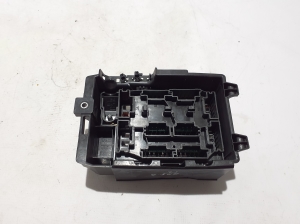 Mercedes Benz S-Class 223 (2020–2026) Kaitsmekarp salongis A2239061502 - 3