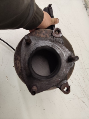 Catalytic converter - 25334294