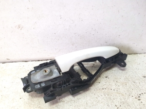 VOLVO V40 (2012–2019) Front door exterior handle 31276164 - 3