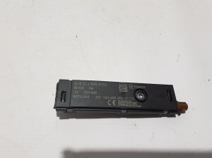 Antenas pastiprinātājs - A2239053102