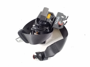   Rear seat belt  - 89880AT200 