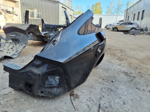   Rear fender and its parts  - 4G8809838 