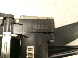 Volkswagen ID.4 I (2020–2026) Front seat belt 11B857706L - 2