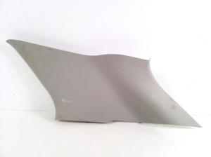 Interior trim of the rear strut - 85861AT000