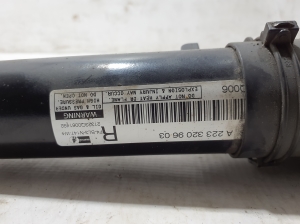 Mercedes Benz S-Class 223 (2020–2026) Tagumine amortisaator A2233209603 - 2