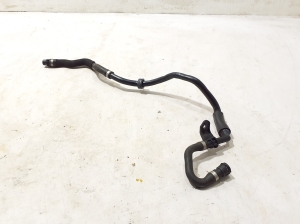 Mercedes Benz S-Class 223 (2020–2026) Jahutusradiaatori voolik A2235017701 - 2