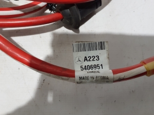 Mercedes Benz S-Class 223 (2020–2026) Plusskaabel A2235406951 - 2