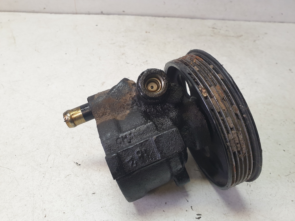 Dacia Logan I (2004–2012) Servopumpe 8200562164 Dacia Logan I (2004–2012) Servopumpe 8200562164