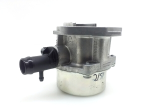   Vacuum pump 