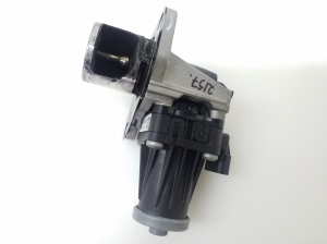  EGR valve 