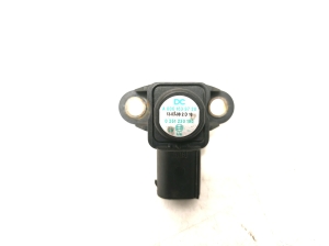 Mercedes Benz ML-Class 166 (2011–2015) Ansaugluftdrucksensor A0061539728 - 3