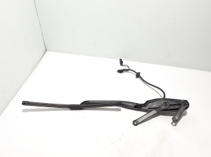 Mercedes Benz S-Class 223 (2020–2026) Esiklaasi puhasti hoob A2238203300 - 3