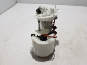 Mercedes Benz S-Class 223 (2020–2026) Kütusepump paagis A2234703301 - 2