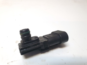 Dacia Logan I (2004–2012) Air pressure sensor 8200105165 - 3