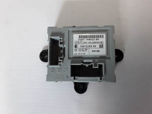  Front door control unit 