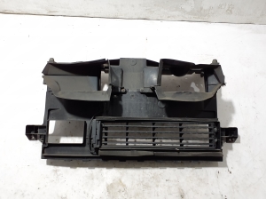 Face avant et ses pièces - 625000101R