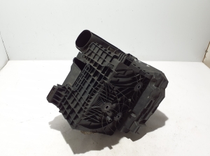RENAULT Talisman II (2015–2026) Batteriehalter 244280249R - 3
