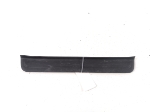 Inner sill trim - 85883K0000