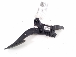 Kia Soul (2019–2026) Accelerator pedal 32700H8100 - 2