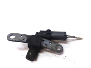 Dacia Logan I (2004–2012) Crankshaft position sensor - 3
