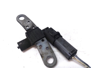 Dacia Logan I (2004–2012) Crankshaft position sensor - 4