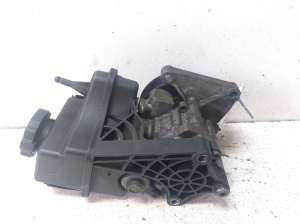Mercedes Benz C-Class 204 (2007–2014) Servopumpe A0064661501 - 5
