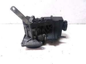 Mercedes Benz C-Class 204 (2007–2014) Servopumpe A0064661501 - 6