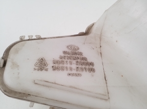 Kia Soul (2019–2026) Front washer fluid reservoir 98610K0100 - 3