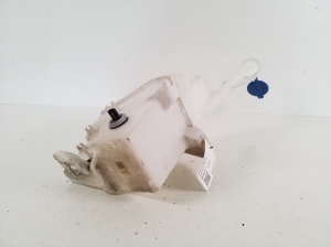 Kia Soul (2019–2026) Front washer fluid reservoir 98610K0100 - 4