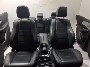 Mercedes Benz GLE-Class 167 (2019–2026) Salons un tā detaļas - 5