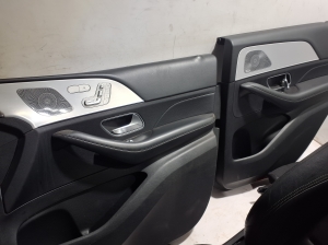 Mercedes Benz GLE-Class 167 (2019–2026) Salons un tā detaļas - 7