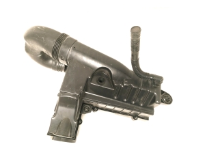 Volkswagen Tiguan (2007–2016) Luftfiltergehäuse 3C0129607AS - 4
