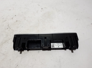 Mercedes Benz GLE-Class 167 (2019–2026) A/C switch A2479056903 - 4