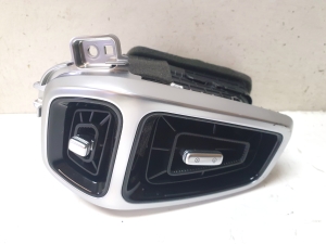 Kia Sorento (2014–2026) Dashboard air vent grilles 97490P2100FMH - 5