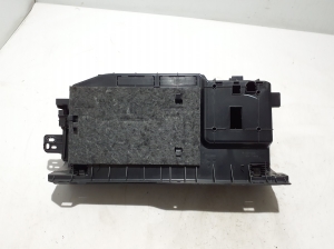 Mercedes Benz GLE-Class 167 (2019–2026) Handschuhfach A1676802004 - 4