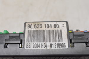 Citroen C5 I (2001–2008) Kaitsmekarp salongis 9663510480 - 3