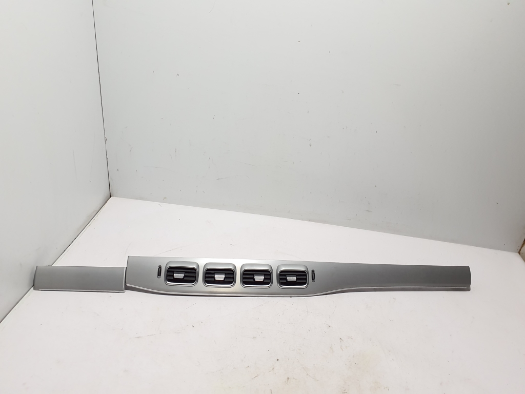 Mercedes Benz GLE-Class 167 (2019–2026) Dashboard trim A1676802302 Mercedes Benz GLE-Class 167 (2019–2026) Dashboard trim A1676802302