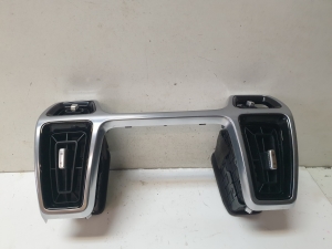 Kia Sorento (2014–2026) Dashboard air vent grilles 84740P2100FMH - 2
