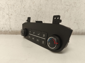 Kia Sportage (2010–2016) Heater control panel 972503U001 - 3