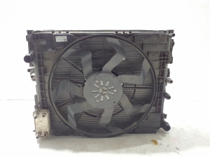 Mercedes Benz GLE-Class 167 (2019–2026) Radiator set and its parts - 5