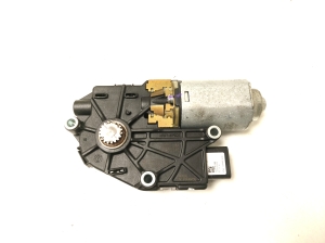   Sunroof motor  - WR09C05AA 
