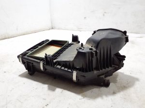 Mercedes Benz GLE-Class 167 (2019–2026) Luftfiltergehäuse A6540902501 - 3