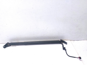 Trunk lid strut - 81831P2100