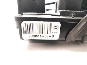 Tesla Model S S (2012–2026) Rear side door lock 6008911-00-D - 2