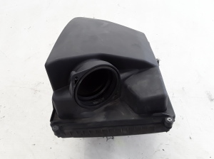  Air filter housing 