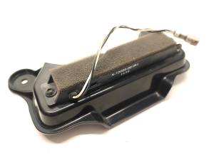 Tesla Model S S (2012–2026) Antenna amplifier 1015865-00-A - 2