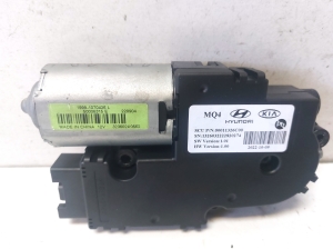 Kia Sorento (2014–2026) Katuseluugi mootor 50011326C00 - 2